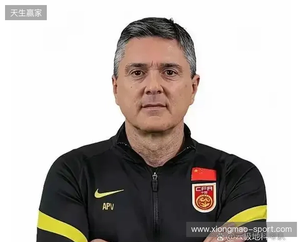 袁甲:重庆铜梁龙选刘建业带队征战中超,我很意外但钦佩这种勇气