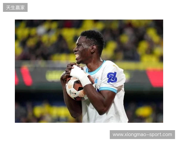 水晶宫vs利兹联：布伦南-约翰逊、伊斯梅拉-萨尔首发，卡尔弗特-勒温、卢卡斯-恩梅加出战